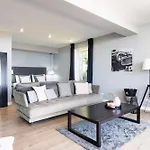 Будинок відпочинку Casa Uamisun With Seaview & Pool Адехе