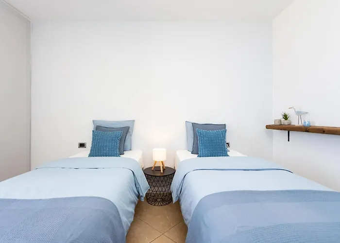 Casa Uamisun With Seaview & Pool Hébergement de vacances