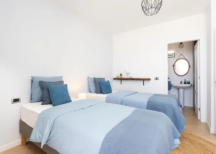 Casa Uamisun With Seaview & Pool Hébergement de vacances