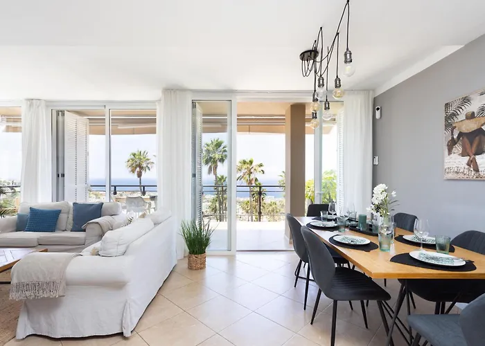 Casa Uamisun With Seaview & Pool Hébergement de vacances